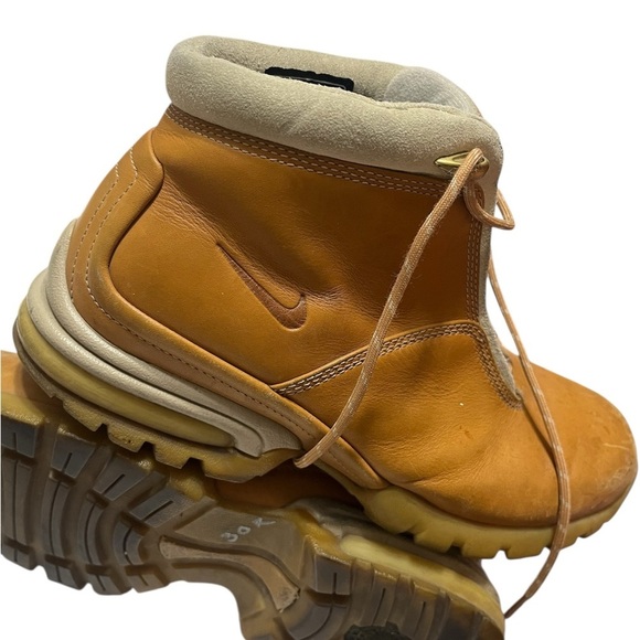 Nike Tan Leather Men\'s Boots Sz 9.5 main image 4